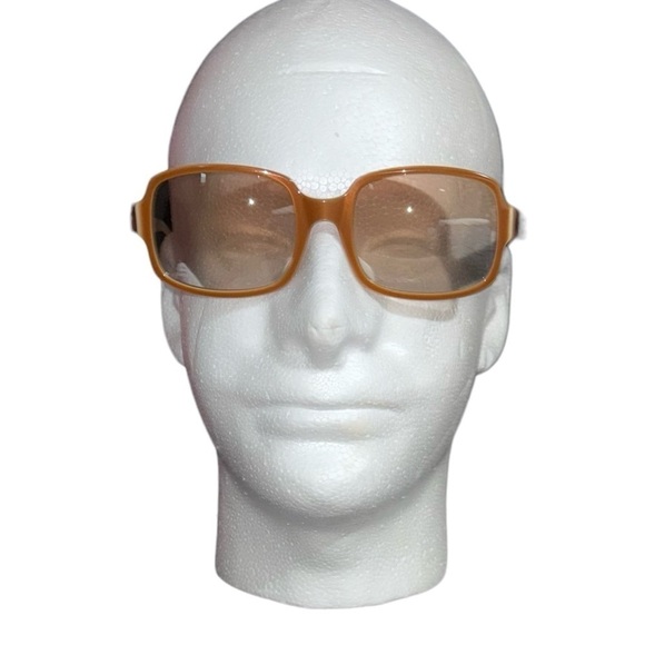 Michael Kors (NWOT) Women’s Sunglasses - Picture 5 of 10